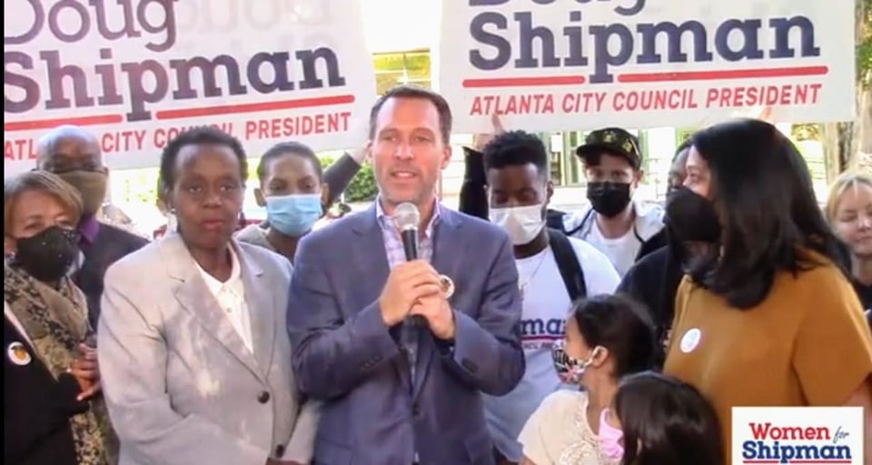 Shipman apuesta por el respaldo de hispanos en elecciones de Atlanta featured image