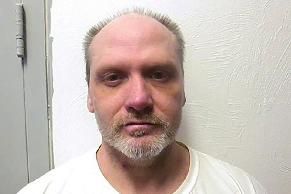 apologized to the family of Albert Hale
