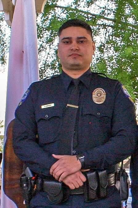 Muere policía hispano mientras servía y protegía a la comunidad en Selma y su familia se enfrenta a la tragedia de su perdida