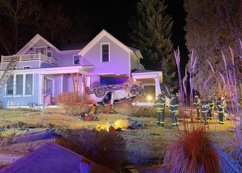 Drunk driver crashes into house