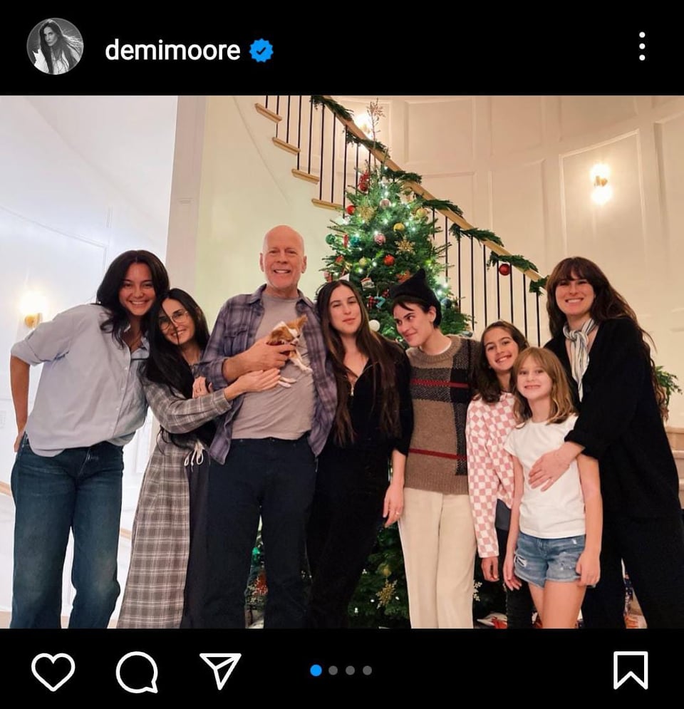 The actor's family decided to celebrate the holidays with a dinner with everyone present
