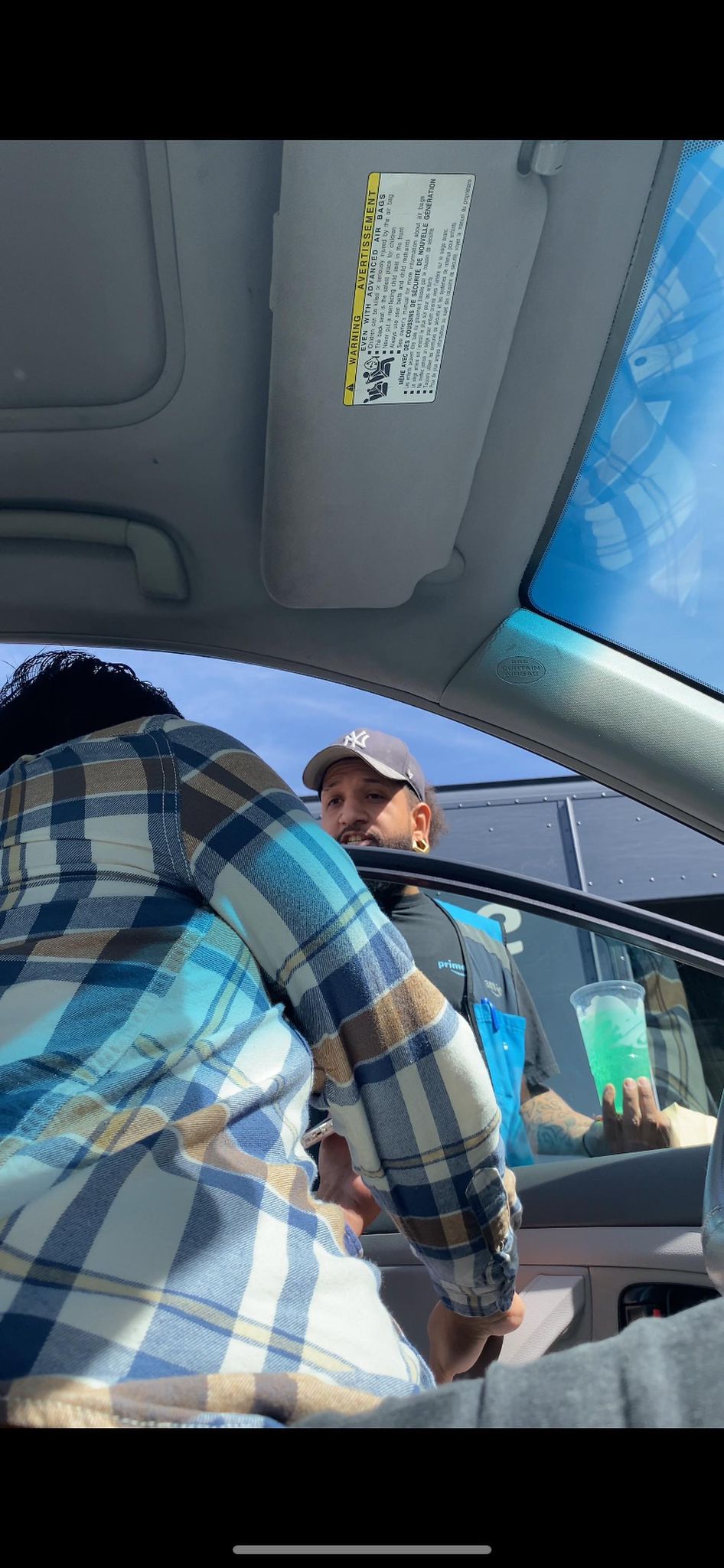 Repartidor hispano fue atacado por conductor de Amazon