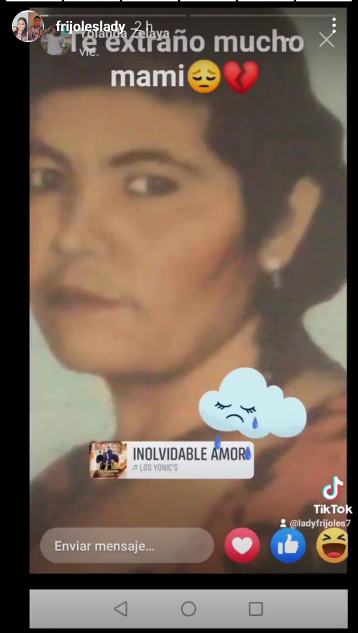 "Te extraño mucho"