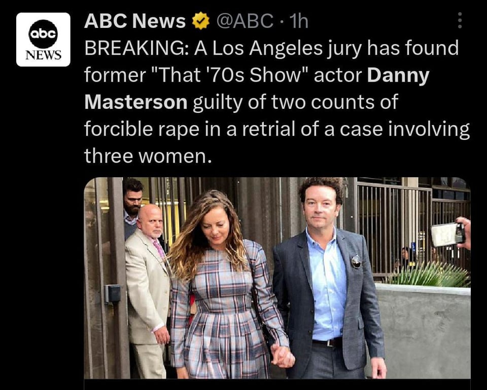Danny Masterson fue sacado con esposas del tribunal
