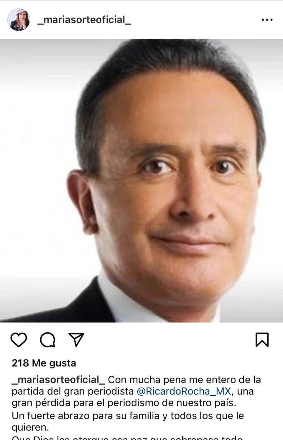 Adela Micha está de luto