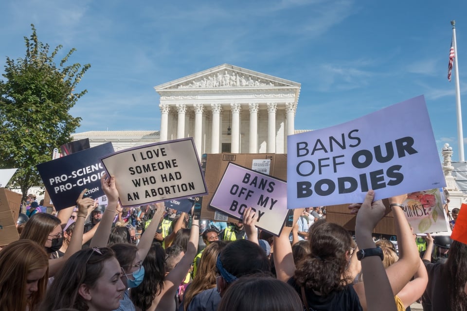 protesta, política, Corte Suprema, derechos de las mujeres, MundoNOW