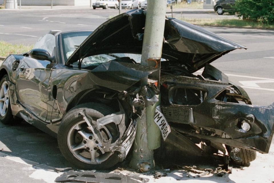 Muestran como quedó la troca del hermano de Arcángel tras brutal accidente