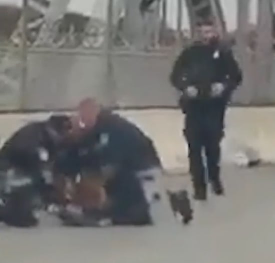 Agente inmigración agrede indocumentada