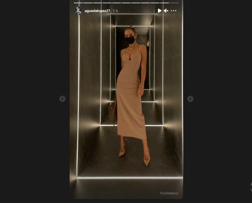 Adamari Águeda López romantic dinner Luis Fonsi 2