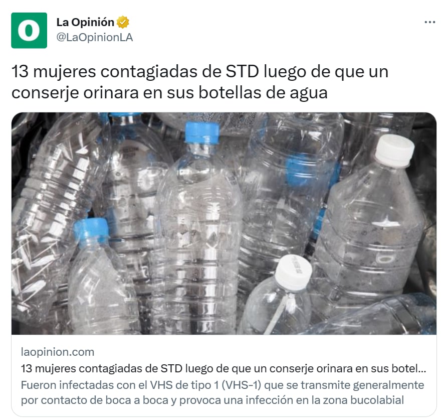 Conserje orina botellas agua