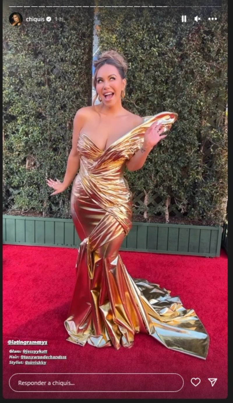 Chiquis se luce en la alfombra roja de los Latin Grammy
