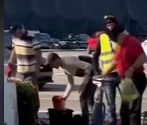 Insultan vendedores ambulantes Miami