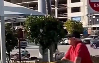 Insultan vendedores ambulantes Miami