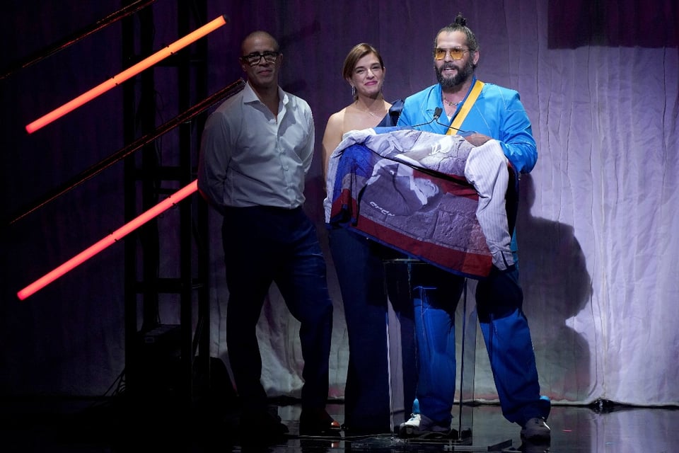3 artistas galardonados en los Premios de la Herencia Hispana featured image