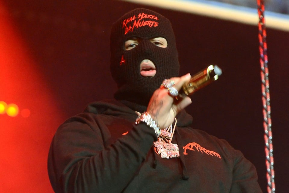 artistas, élite, Cattleya, Karol G, fans, oraciones, actualidad, Anuel