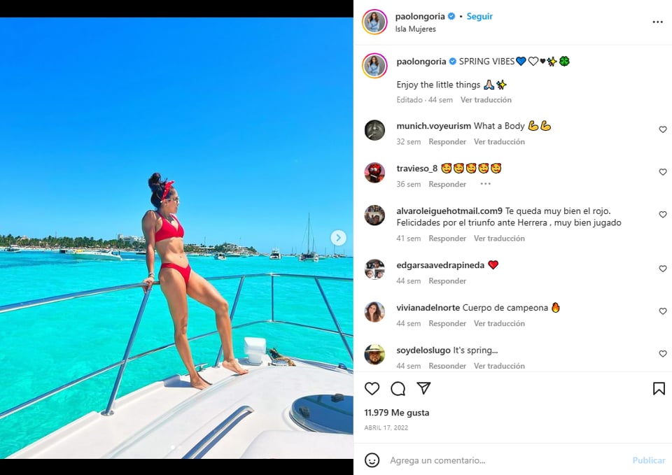 Paola Longoria bikinis