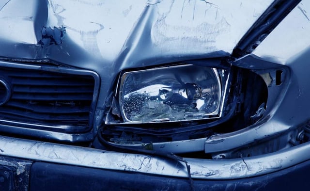 ¿Cómo identificar si un auto es chocado cuando los compras?