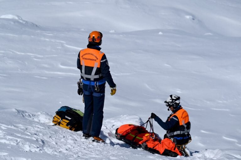 Reportan muertos por avalancha en los Alpes y confirman víctimas mortales