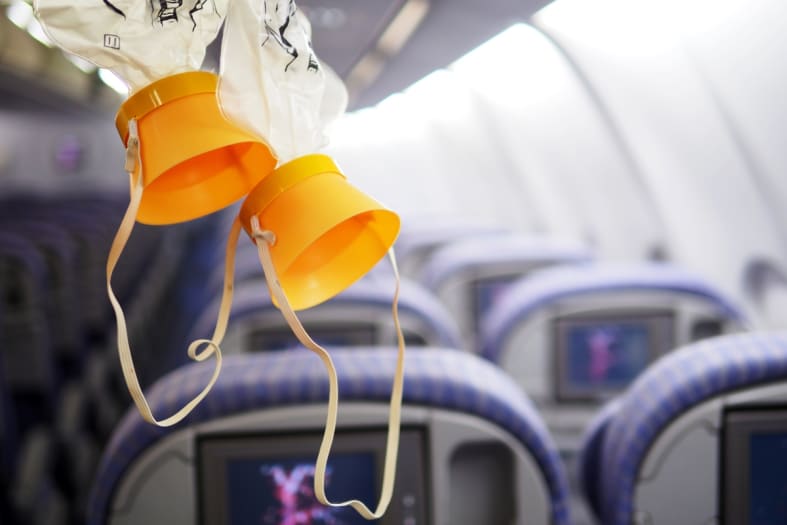 SCARY: Plane makes an emergency landing after the cabin fills with smoke