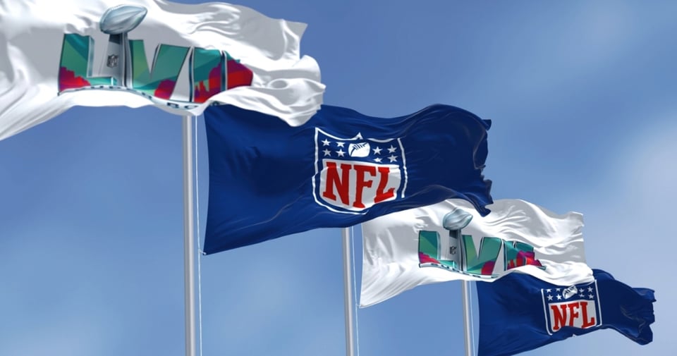 Lucinda Hinojos, la artista mexicana escogida por la NFL para pintar mural del Super Bowl featured image