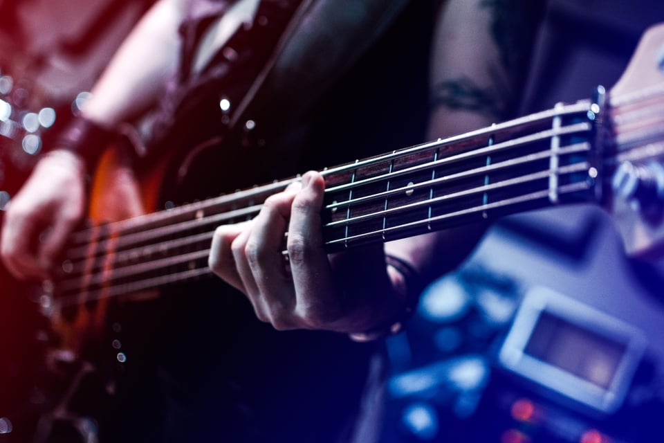 Alaska, guitarra, músico, compositor, MundoNOW
