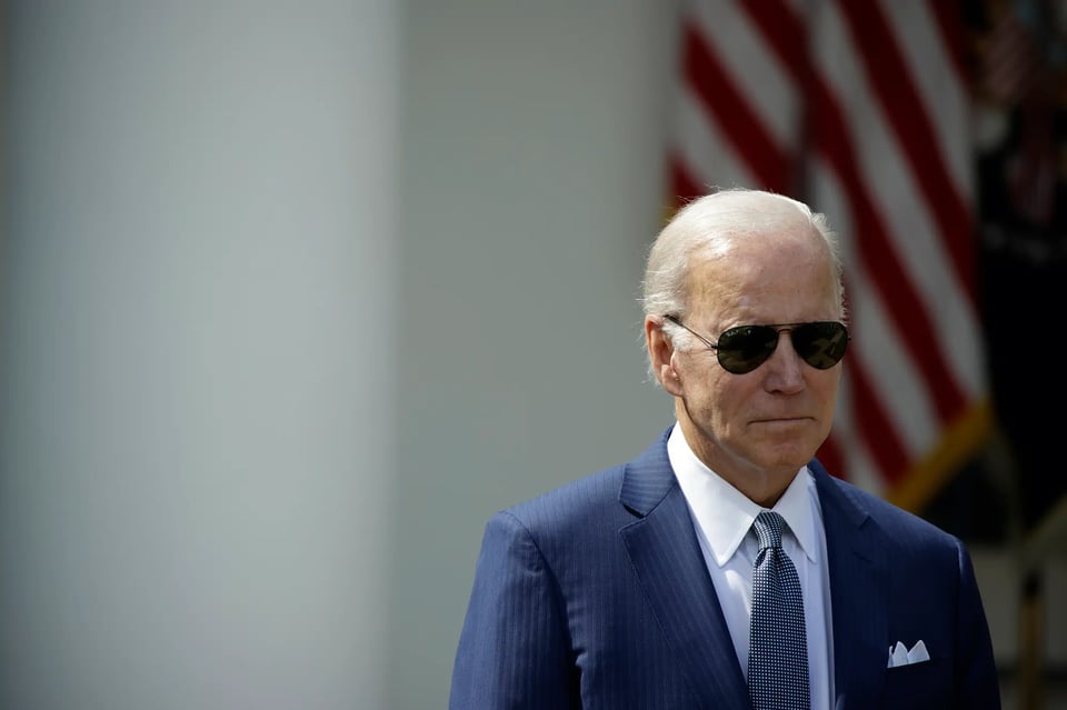 Biden le responde