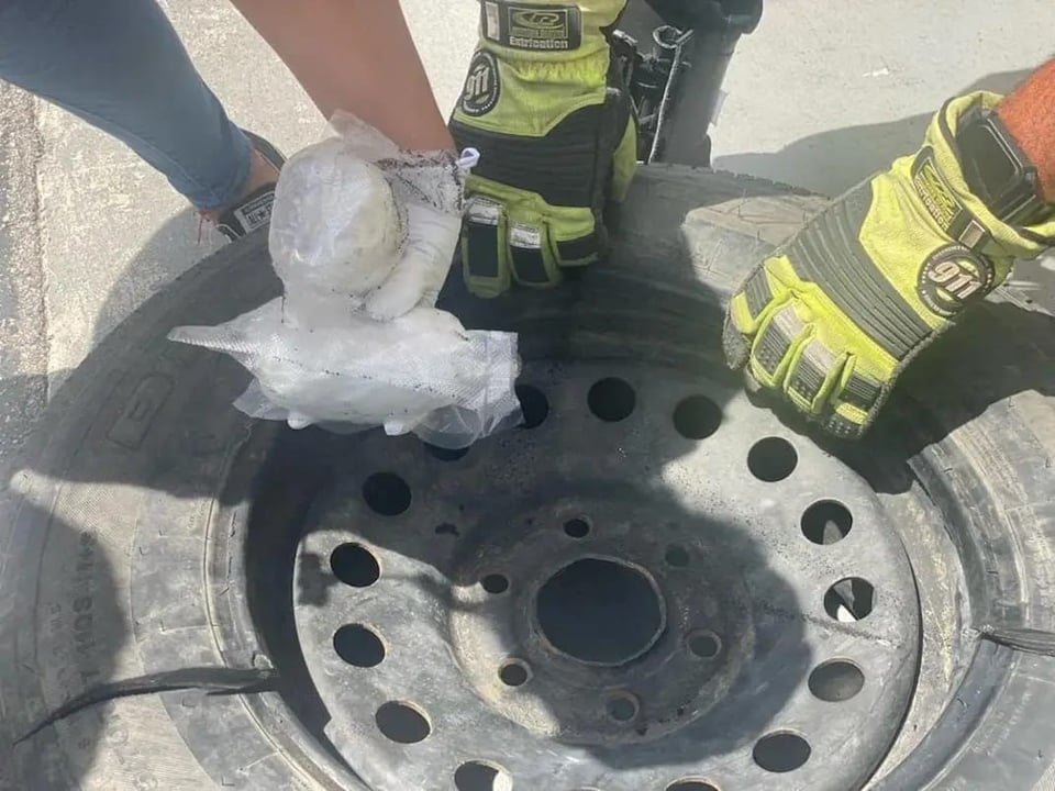 tire, hiding place, brothers, crime, United States, alert