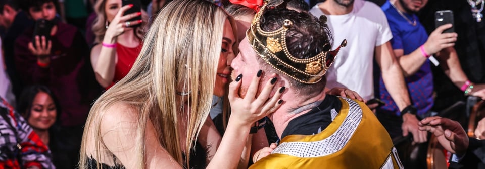 Esposa del Canelo Álvarez es atacada por presumir su vida de lujos, le dicen interesada