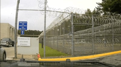 Chronicle girl mom dad