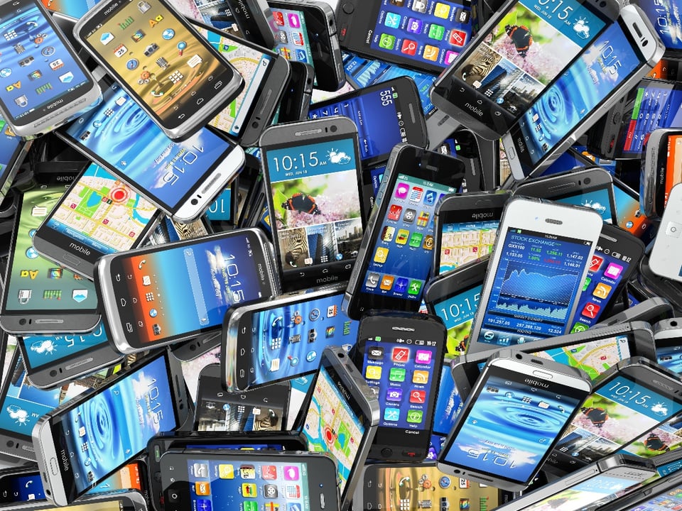 9 new cell phone offers in October