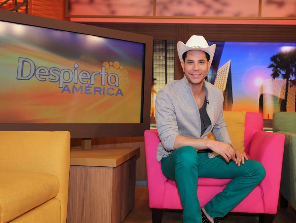 Despierta América, Christian Chávez, polémica bandera mexicana, Pride, MundoNOW