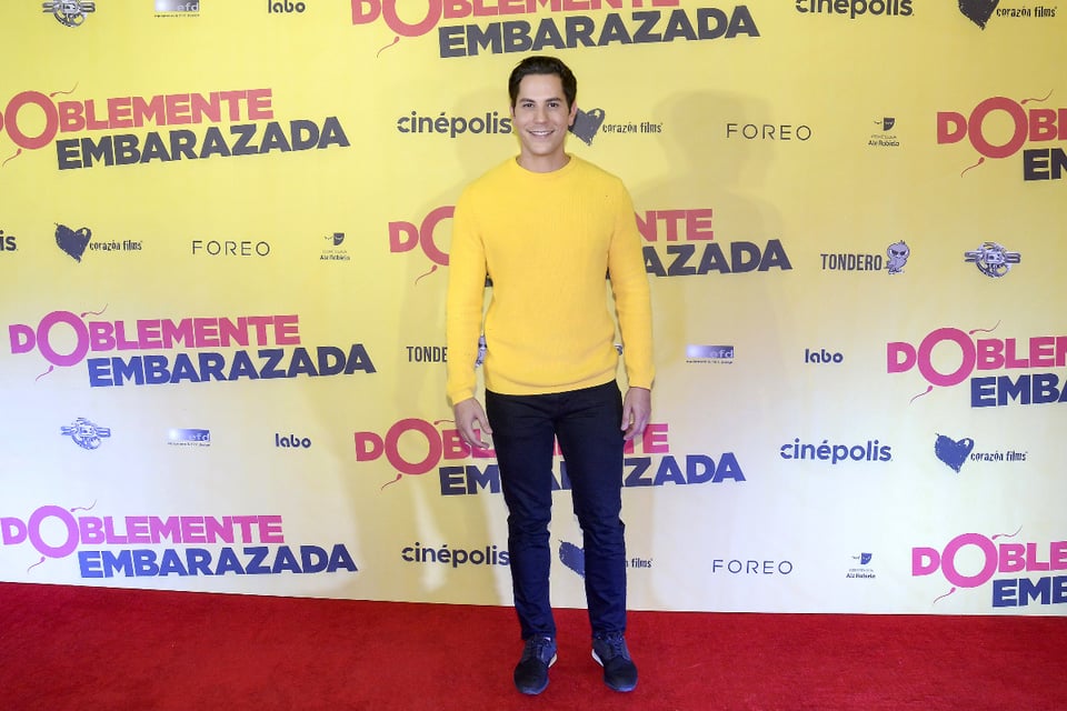 Doblemente Embarazada, alfombra roja, premiere, Christian Chávez, MundoNOW, Pride