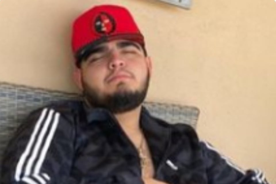Filtran supuesta canción de Chuy Montana dedicada a su mamá