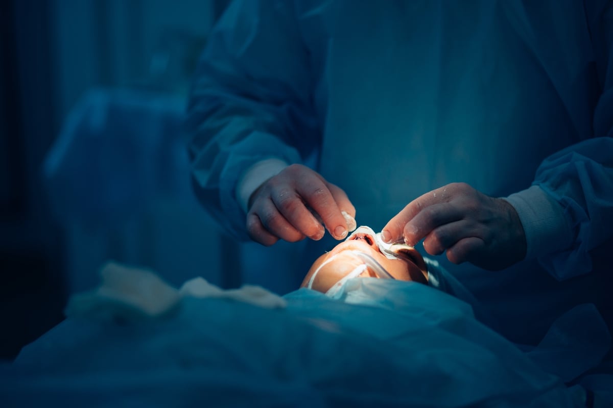 ¿Parecido al caso de Silvia Idalia? Muere mujer tras someterse a cirugía estética en Tijuana y huye su médico