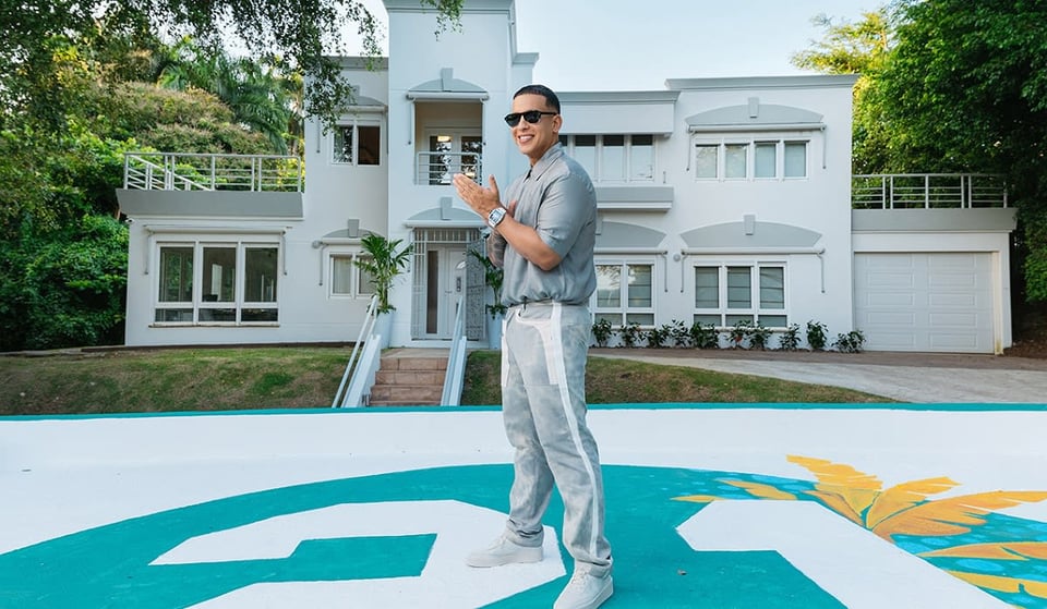 Daddy Yankee opens the doors of his mansion for a unique experience
