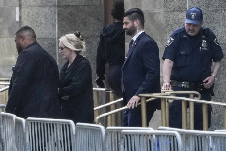 Esposo Stormy Daniels jurado, Donald Trump, juicio, EEUU, MundoNOW