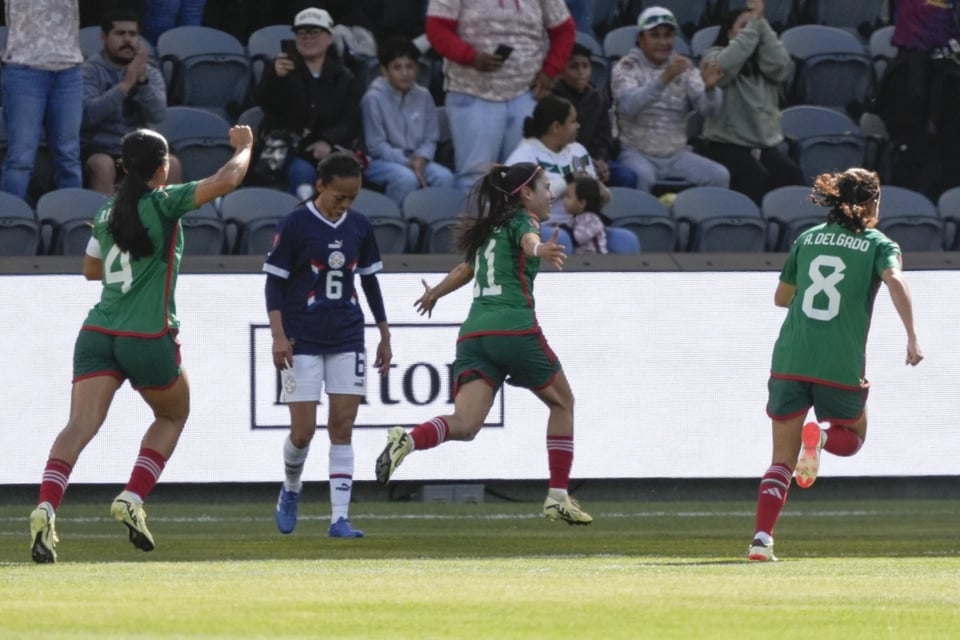 Copa Oro W Semifinal: Brasil golea a México y avanza a la gran final