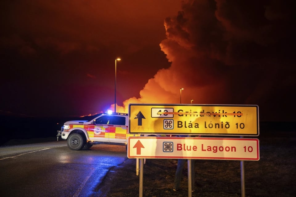 emergencia, alerta, Blue lagoon, peligro, MundoNOW