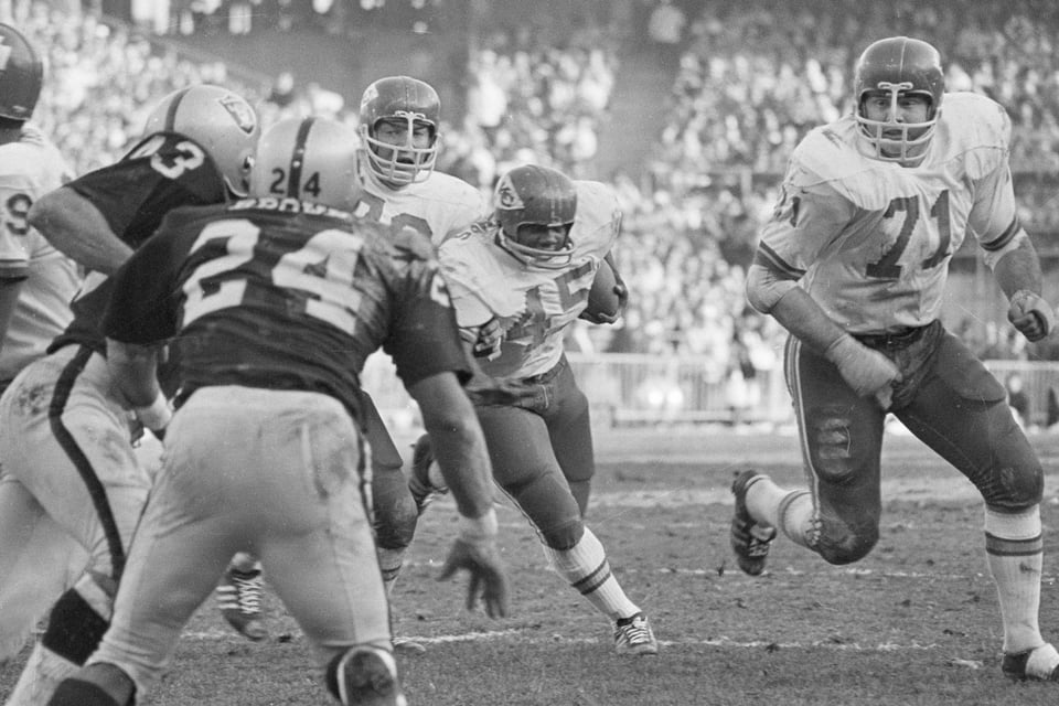 Ed Budde, NFL, luto, Chief, MundoNOW
