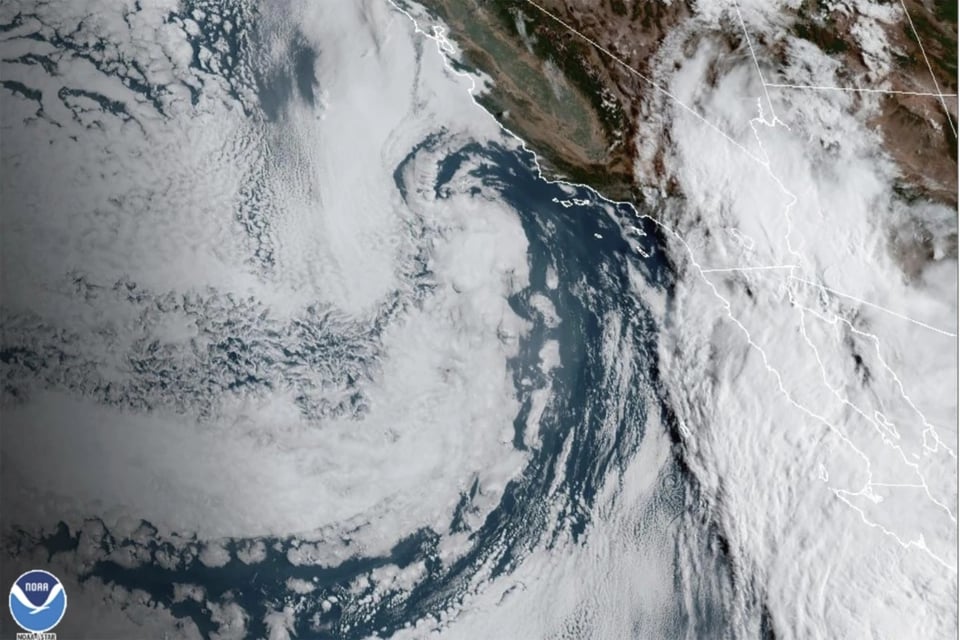 Hilary, Huracán, categoría, alerta, tormenta,