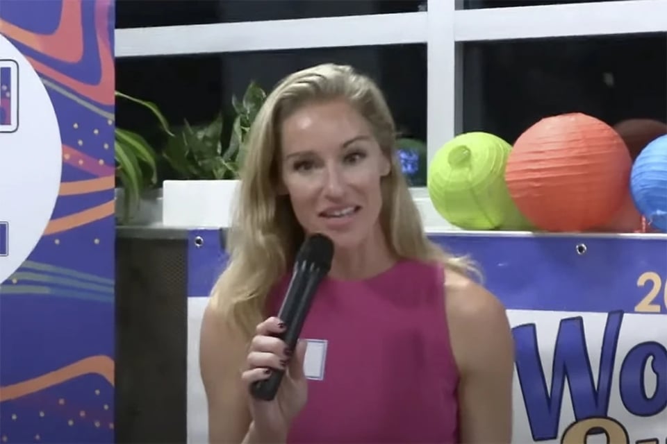 Democratic candidate raises funds in underwear