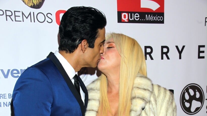 Se han revelado audios de Juan Vidal siendo agresivo con Cynthia Klitbo por no dejarlo dormir