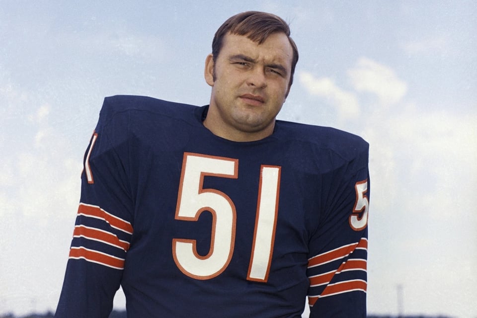 Obama de luto por Dick Butkus, fallecimiento, Malibú, California, Salón de Fútbol Profesional de la Fama