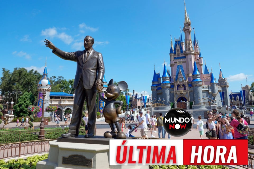 Trabajadores de Disneyland Autorizan Huelga por Mejores Condiciones