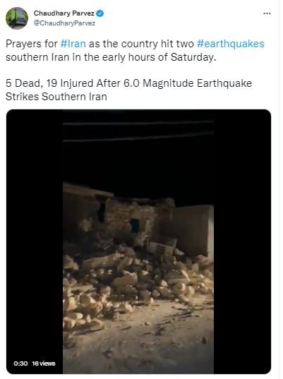 La gente salió a las calles durante réplicas del sismo en Irán