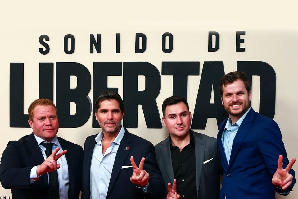 Responsabilidad pública, Opinión pública, Polémica en línea, Activismo político, MundoNOW