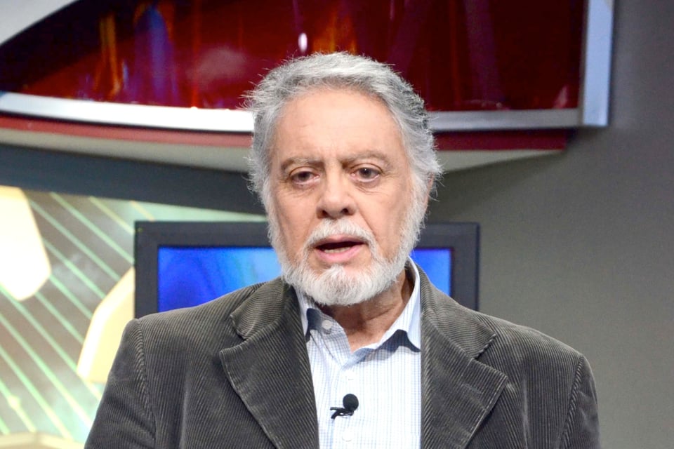 Televisa executive Fernando Colunga, Eugenio Cobo, CEA director, Artistic Education Center, MundoNOW