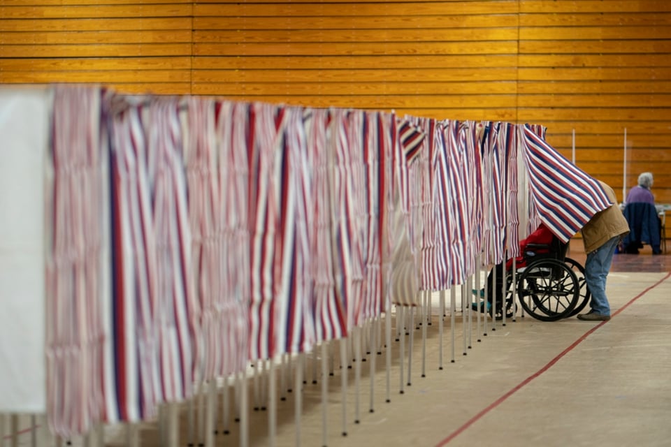 voters, Tuesday, November 5, elections, candidates, MundoNOW, key dates US elections