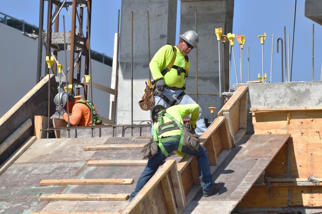 Construction company must pay Latino migrant $650,000 for workplace injury retaliation