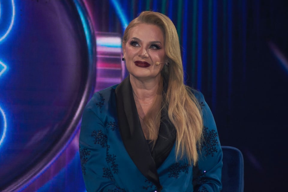 Erika Buenfil acepta la adicción que padece su hijo Nicolás